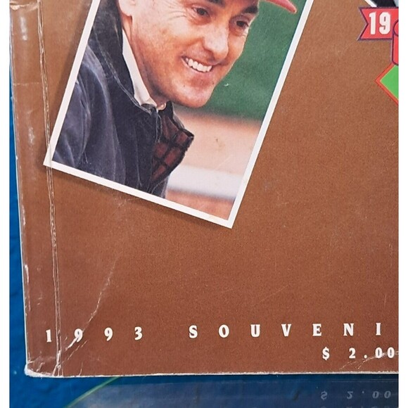 1993 Texas Rangers Official Souvenir Program Nolan Ryan Farewell - Picture 3 of 10